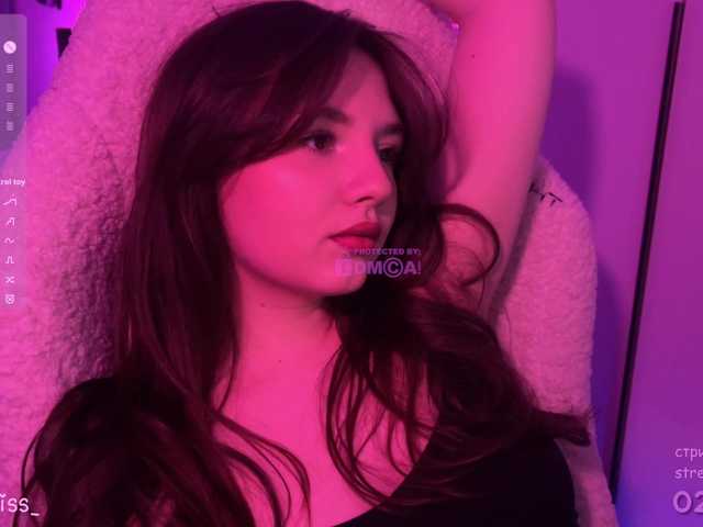 -FoxAlisa-'s BongaCams show and profile