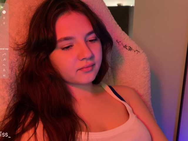 -FoxAlisa-'s BongaCams show and profile