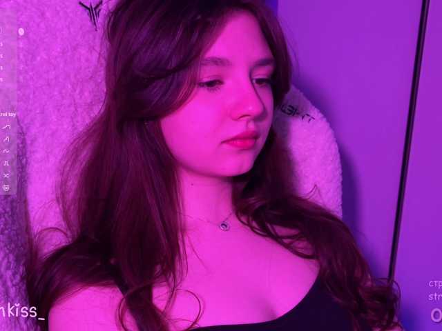 -FoxAlisa-'s BongaCams show and profile