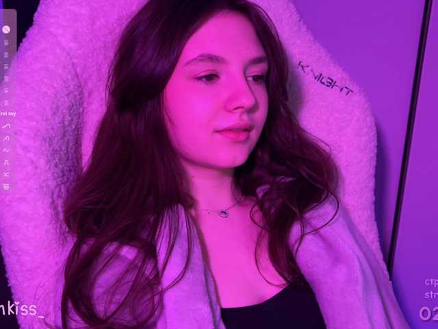 -FoxAlisa-'s BongaCams show and profile