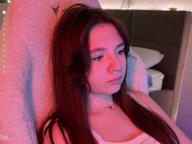 -FoxAlisa-'s BongaCams show and profile