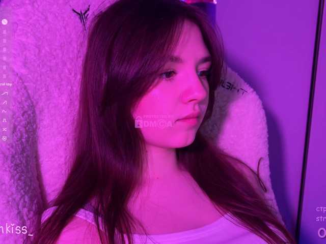 -FoxAlisa-'s BongaCams show and profile