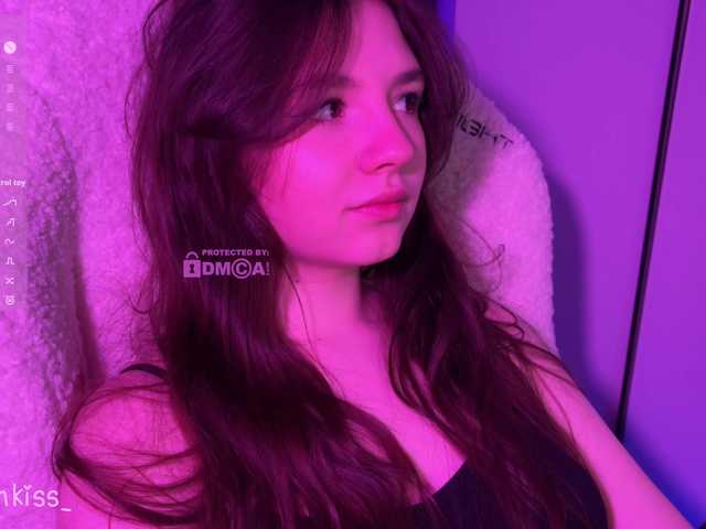 -FoxAlisa-'s BongaCams show and profile