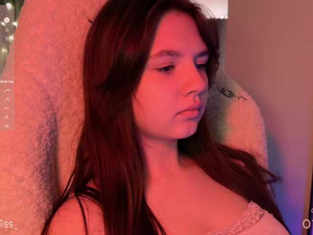 -FoxAlisa-'s BongaCams show and profile