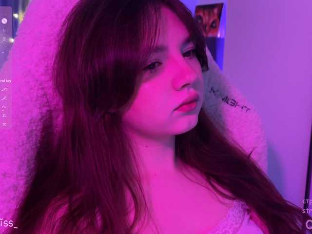 -FoxAlisa-'s BongaCams show and profile