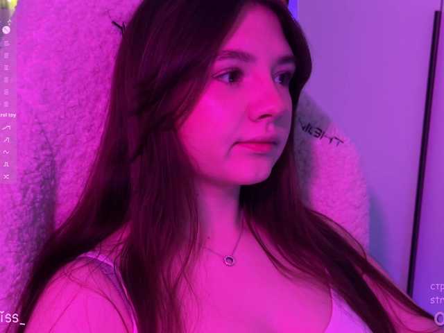 -FoxAlisa-'s BongaCams show and profile