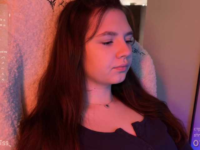 -FoxAlisa-'s BongaCams show and profile