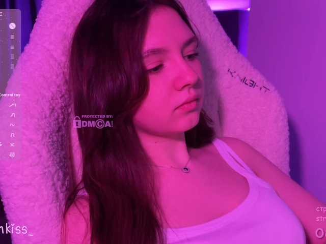 -FoxAlisa-'s BongaCams show and profile