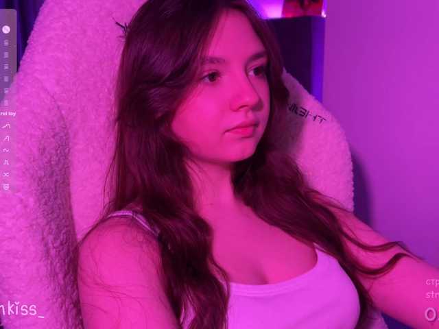 -FoxAlisa-'s BongaCams show and profile