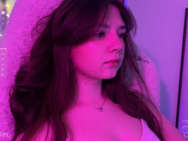 -FoxAlisa-'s BongaCams show and profile