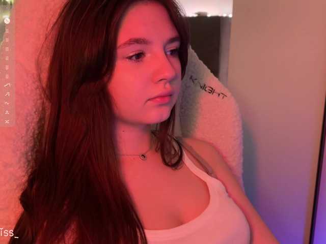 -FoxAlisa-'s BongaCams show and profile