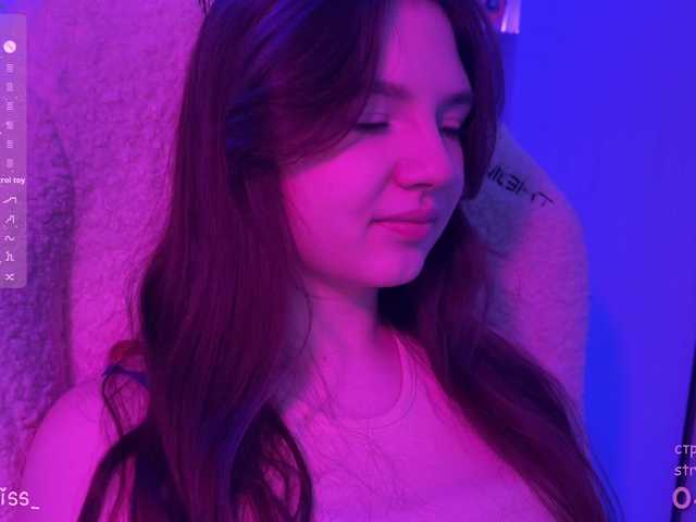 -FoxAlisa-'s BongaCams show and profile