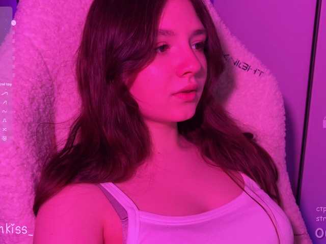 -FoxAlisa-'s BongaCams show and profile