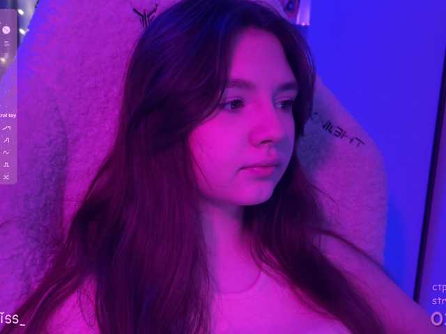 -FoxAlisa-'s BongaCams show and profile