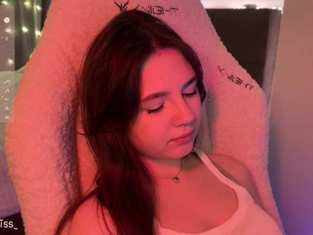 -FoxAlisa-'s BongaCams show and profile