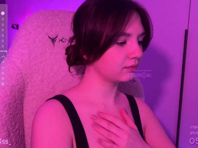 -FoxAlisa-'s BongaCams show and profile