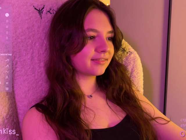 -FoxAlisa-'s BongaCams show and profile