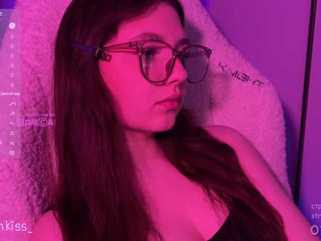 -FoxAlisa-'s BongaCams show and profile