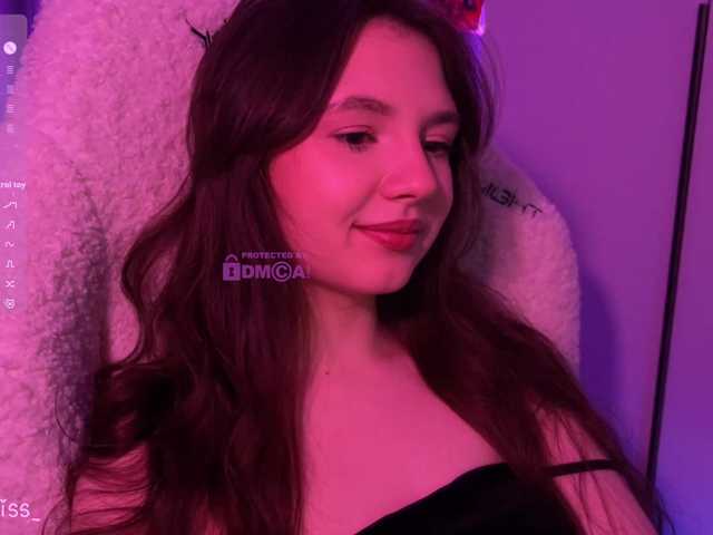 -FoxAlisa-'s BongaCams show and profile