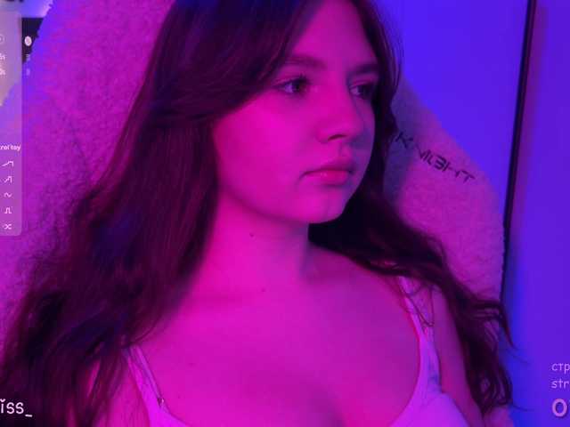 -FoxAlisa-'s BongaCams show and profile