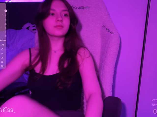 -FoxAlisa-'s BongaCams show and profile
