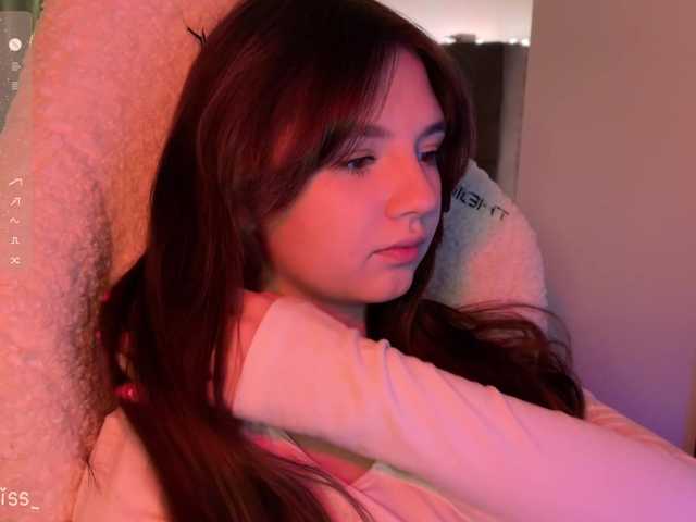 -FoxAlisa-'s BongaCams show and profile