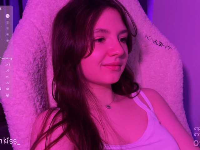 -FoxAlisa-'s BongaCams show and profile