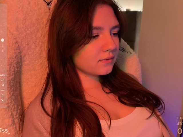 -FoxAlisa-'s BongaCams show and profile