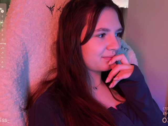 -FoxAlisa-'s BongaCams show and profile