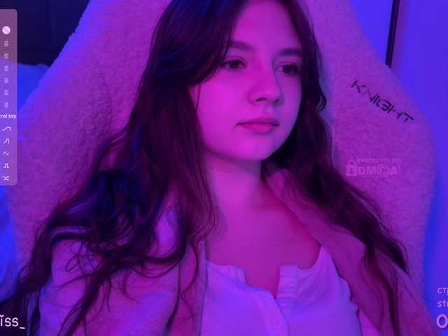 -FoxAlisa-'s BongaCams show and profile