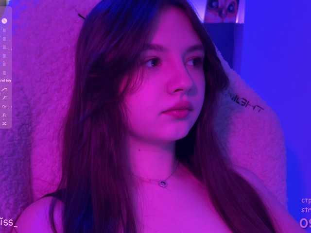 -FoxAlisa-'s BongaCams show and profile