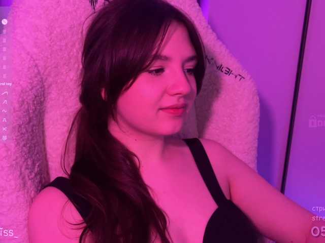 -FoxAlisa-'s BongaCams show and profile