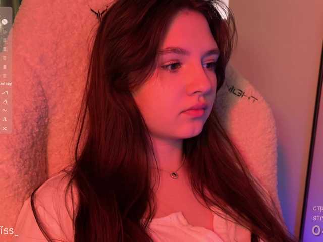 -FoxAlisa-'s BongaCams show and profile