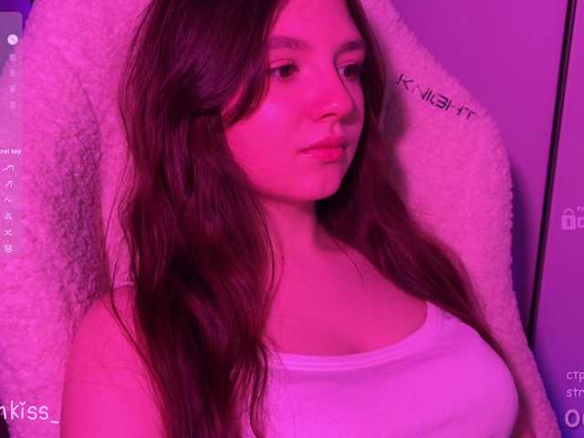 -FoxAlisa-'s BongaCams show and profile