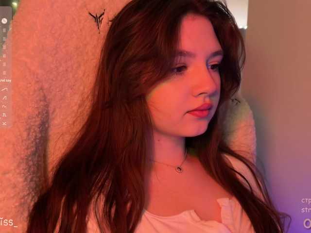 -FoxAlisa-'s BongaCams show and profile