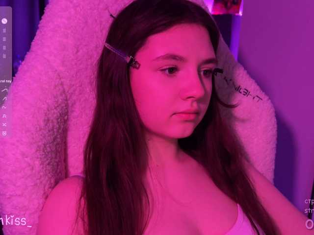 -FoxAlisa-'s BongaCams show and profile