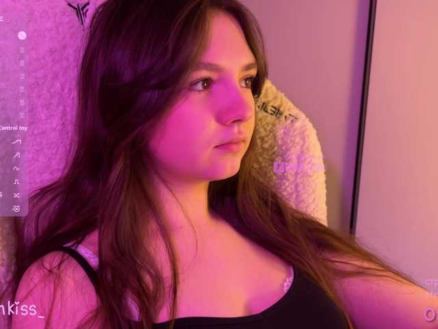 -FoxAlisa-'s BongaCams show and profile