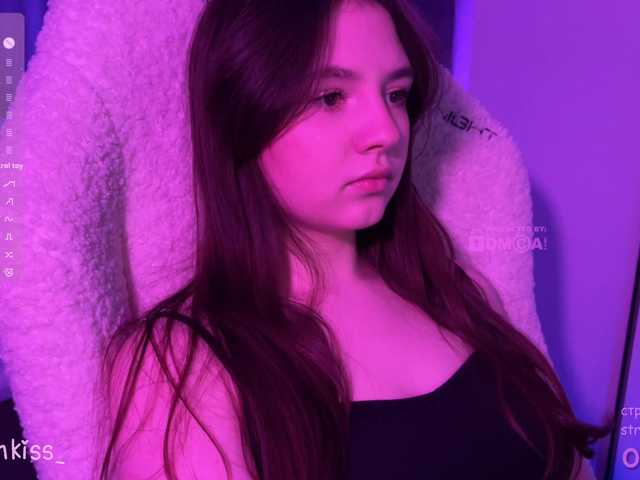 -FoxAlisa-'s BongaCams show and profile