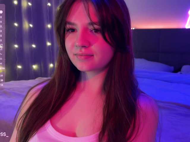 -FoxAlisa-'s BongaCams show and profile