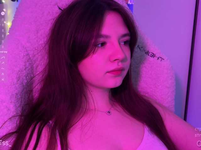 -FoxAlisa-'s BongaCams show and profile