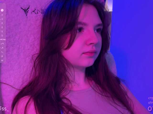 -FoxAlisa-'s BongaCams show and profile