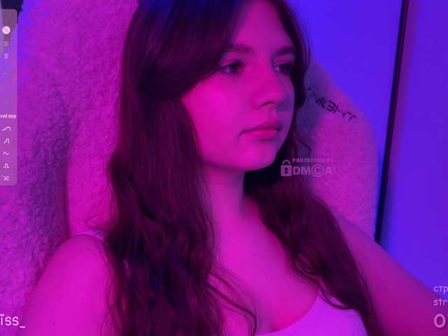 -FoxAlisa-'s BongaCams show and profile