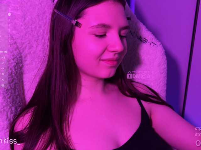 -FoxAlisa-'s BongaCams show and profile