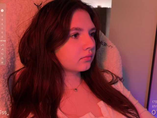 -FoxAlisa-'s BongaCams show and profile