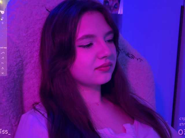 -FoxAlisa-'s BongaCams show and profile