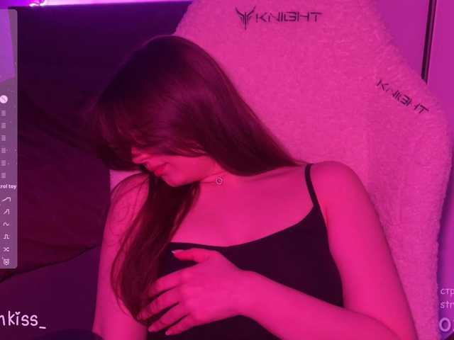 -FoxAlisa-'s BongaCams show and profile