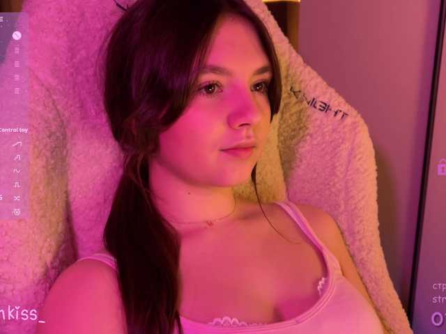 -FoxAlisa-'s BongaCams show and profile