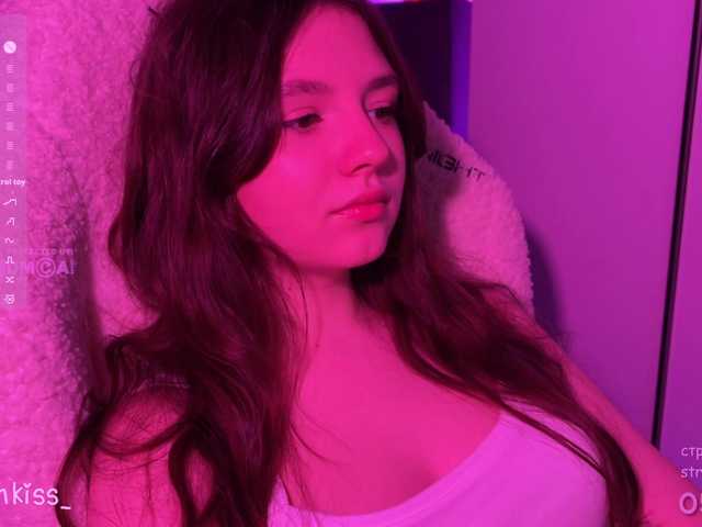 -FoxAlisa-'s BongaCams show and profile