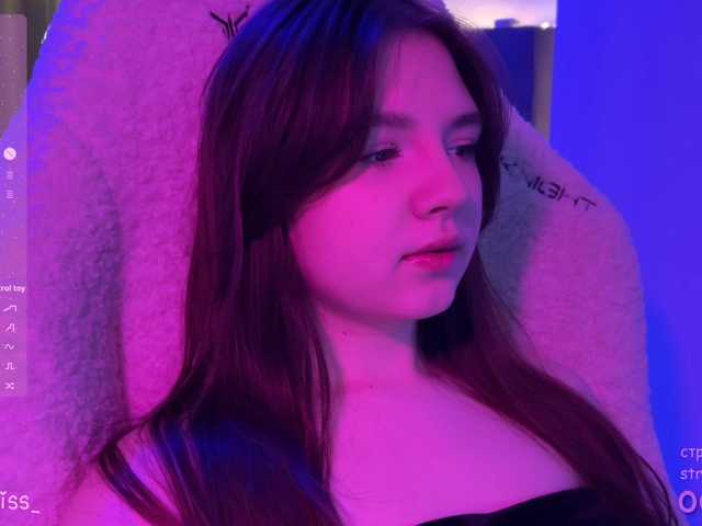 -FoxAlisa-'s BongaCams show and profile