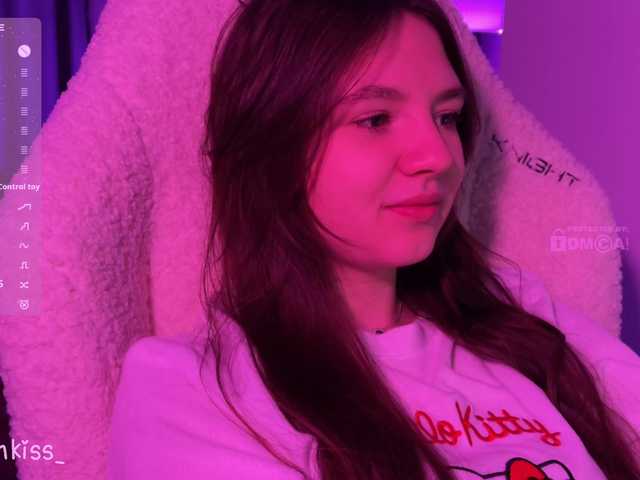 -FoxAlisa-'s BongaCams show and profile